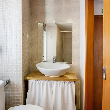 Alfama 2br Near Se & Terreiro Do Paco Апартаменты