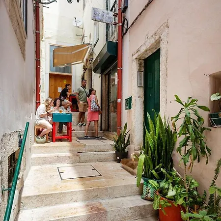 Alfama 2br Near Se & Terreiro Do Paco Лиссабон